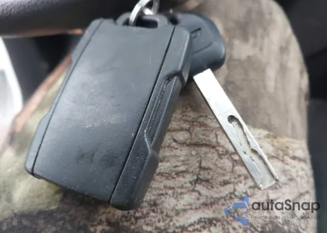 2021 Chevrolet Silverado 1500 4Wd Short Bed Custom из США, поврежденный, VIN 3GCPYBEK2MG216883